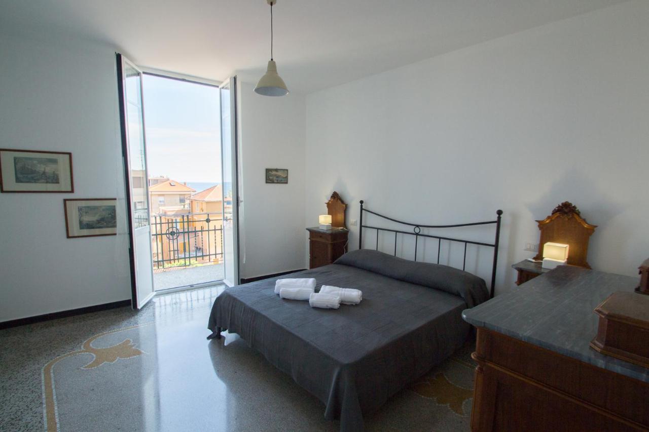 Appartamento Di 5 Locali,8 Posti Letto Vista Mare Varraze Exterior foto